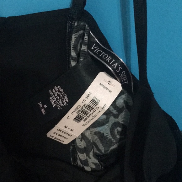 Victoria’s Secret Lingiere - Picture 4 of 4